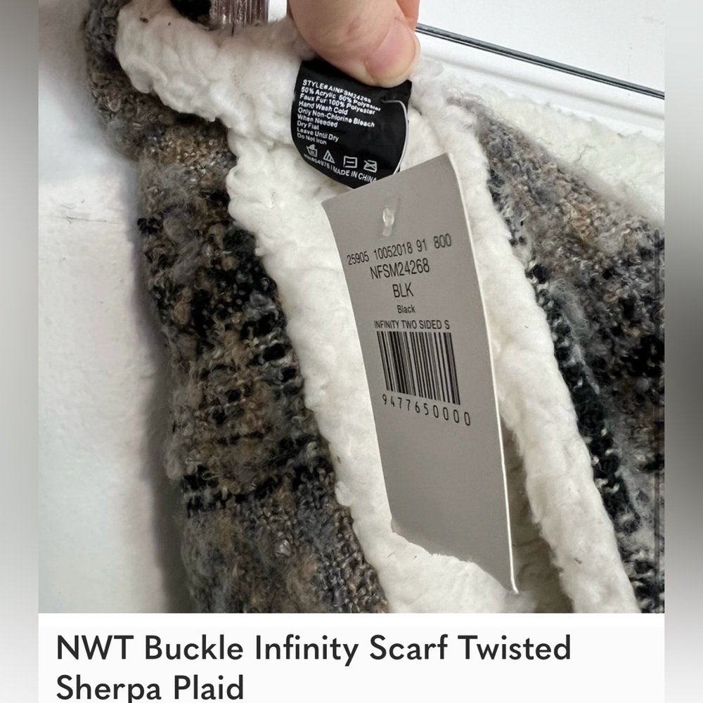 Infinity Scarf - Picture 2 of 2